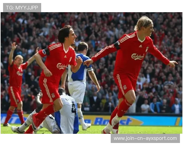 埃因霍温公布赛季阵容目标