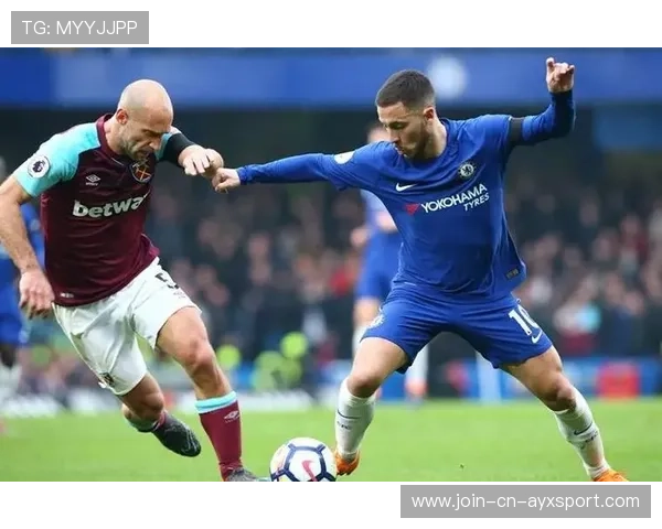 切尔西科尔维尔甩头攻门命中蓝军死忠集体跳起