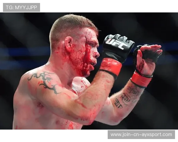 UFC震撼一刻:拳手被击得护具裂开,硬汉背后隐藏的故事 UFC震撼一刻:拳手被击得护具裂开,硬汉背后隐藏的故事